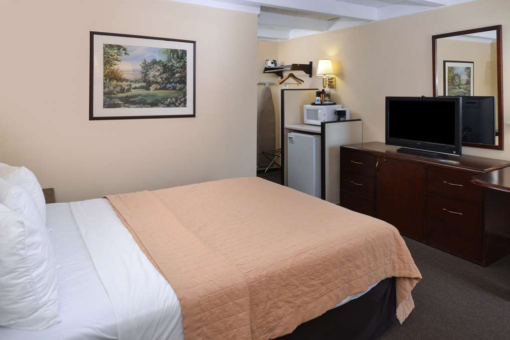 Americas Best Value Inn - Campus View Eau Claire Szoba fotó