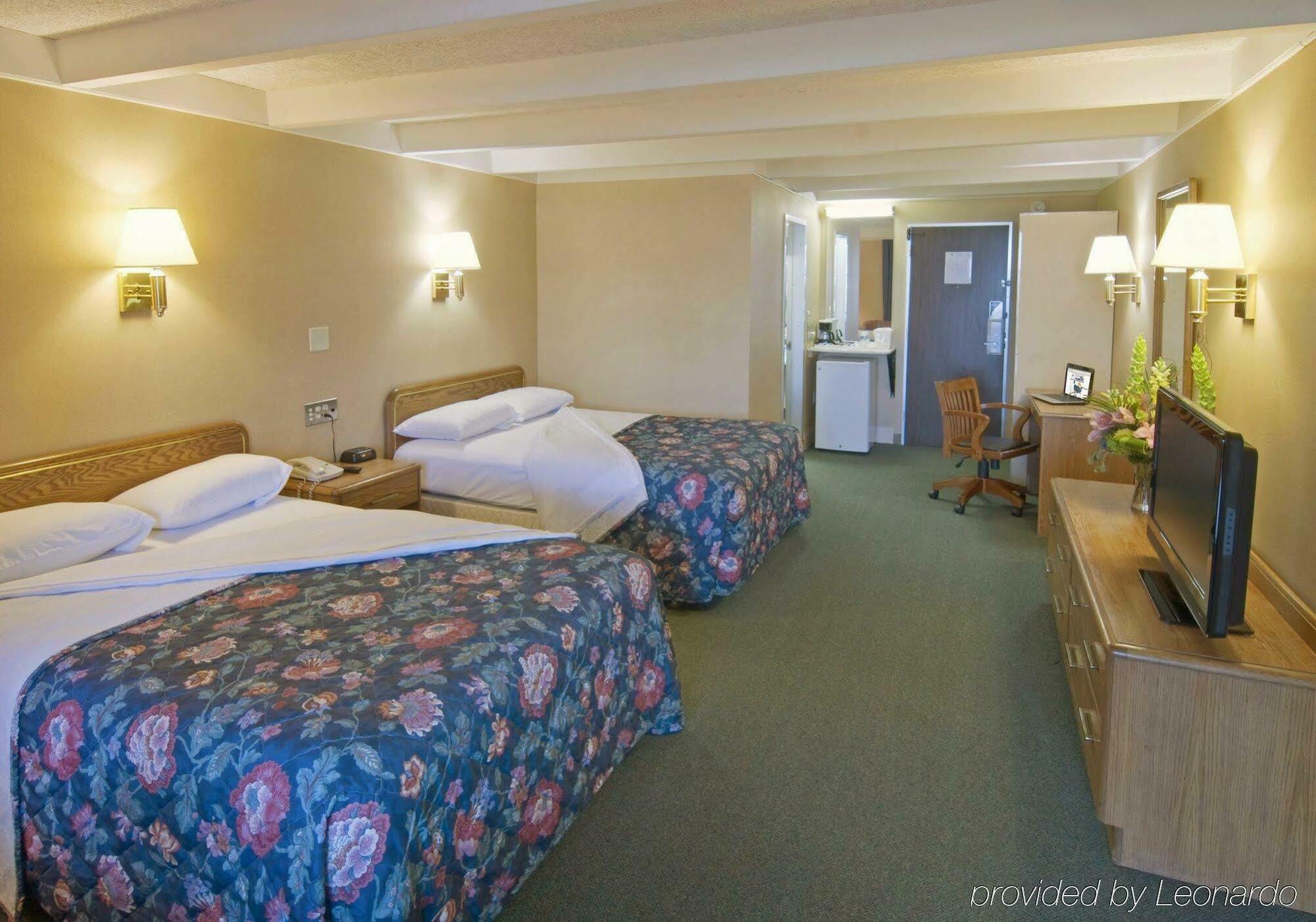 Americas Best Value Inn - Campus View Eau Claire Szoba fotó